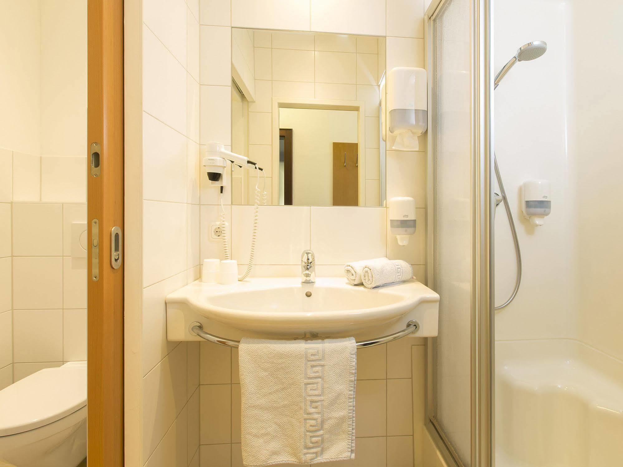 Hotel Gasthof Stefansbruecke Mutters Exteriér fotografie